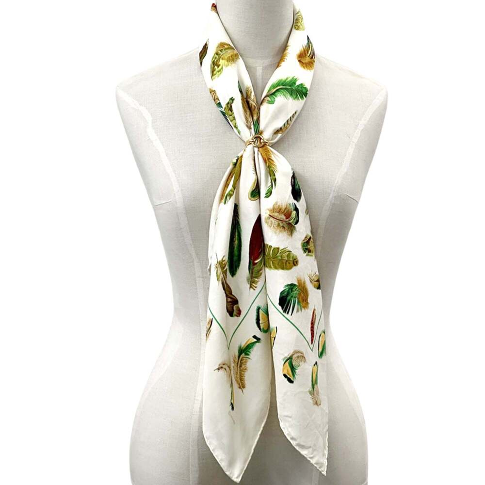 HERMES White Silk Scarf - Picture 5 of 5